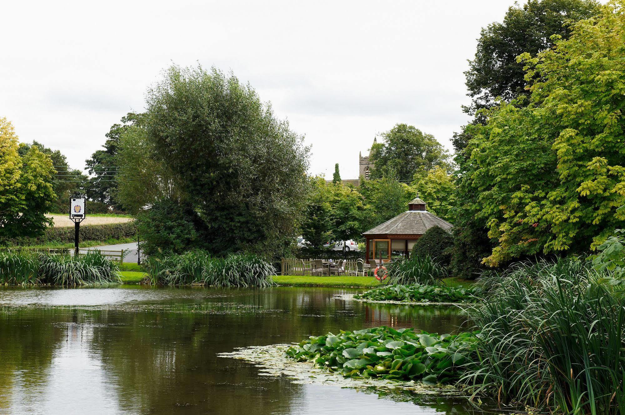 The Moat House Hotell Stafford Exteriör bild