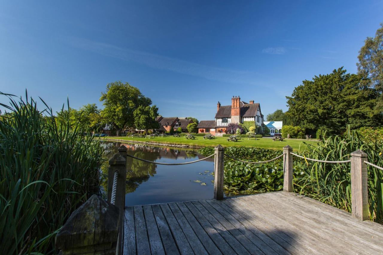 The Moat House Hotell Stafford Exteriör bild
